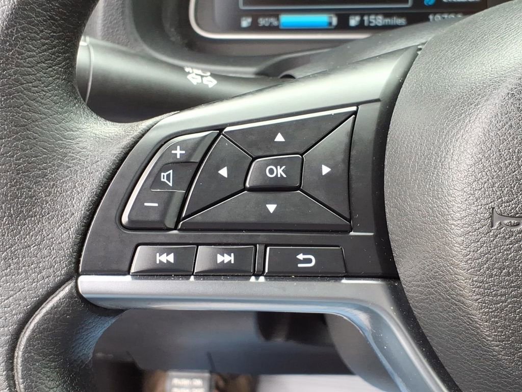 Used 2022 Nissan Leaf S FWD image 16