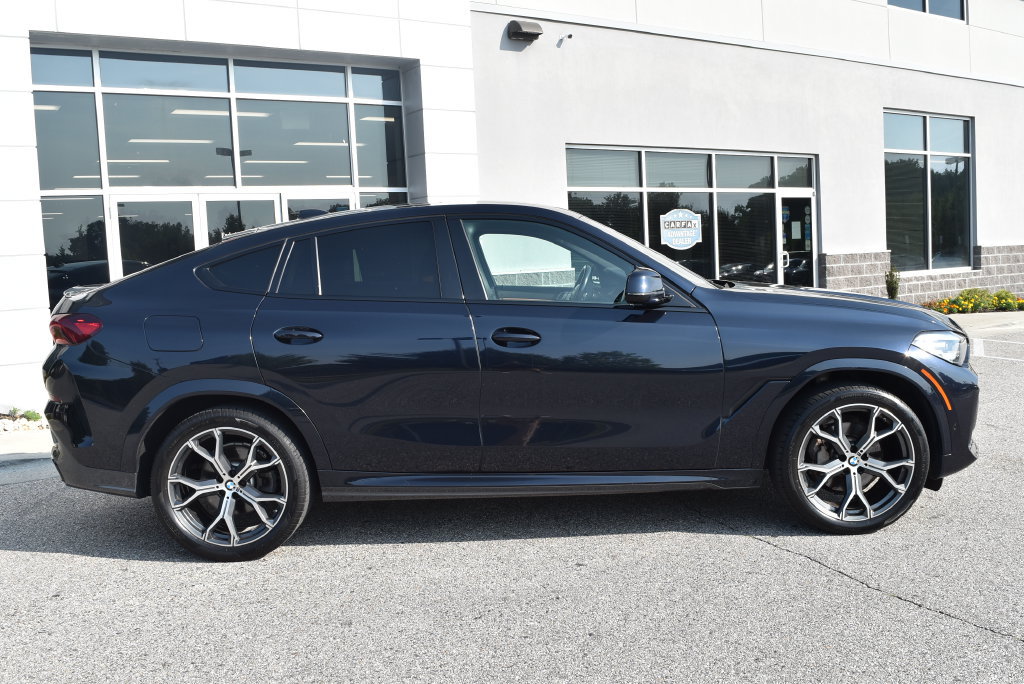 Used 2021 BMW X6 xDrive40i w/ M Sport Package AWD/4WD image 2