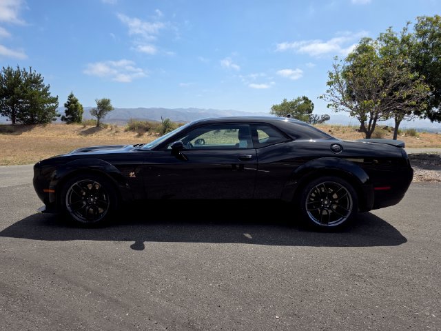 Used 2022 Dodge Challenger R/T Scat Pack RWD image 12