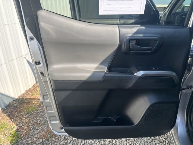 Used 2021 Toyota Tacoma SR5 image 14