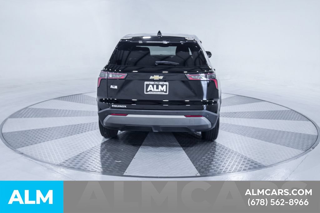 Used 2025 Chevrolet Equinox LT FWD image 13