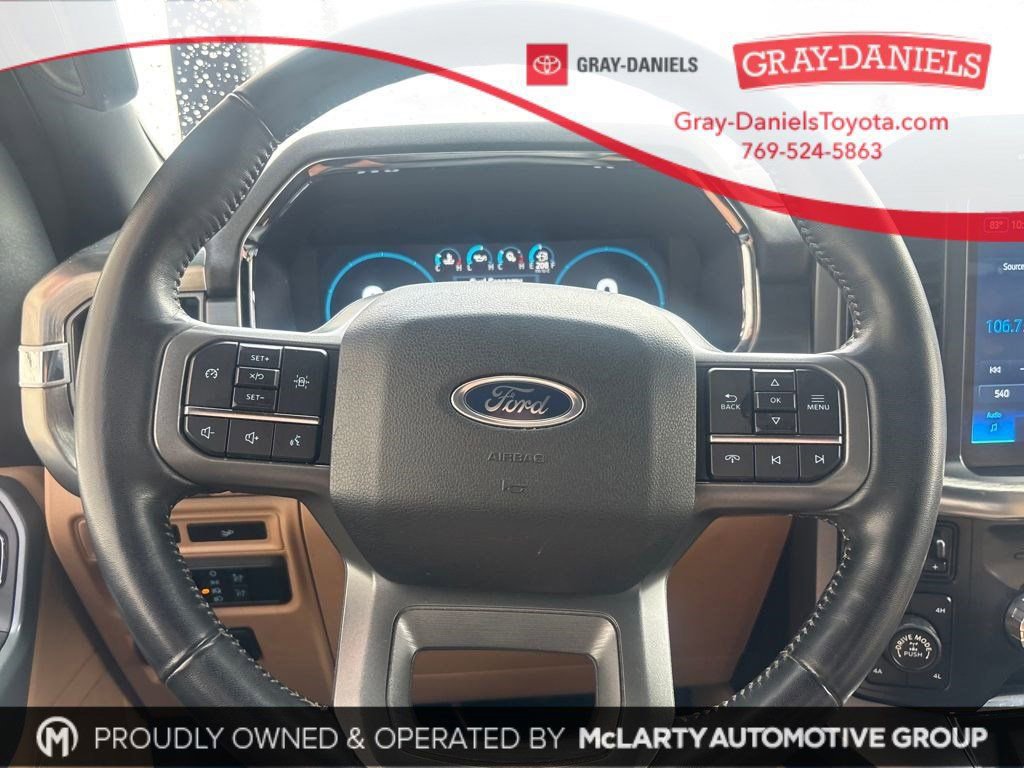 Used 2022 Ford F150 Lariat w/ Trailer Tow Package image 19