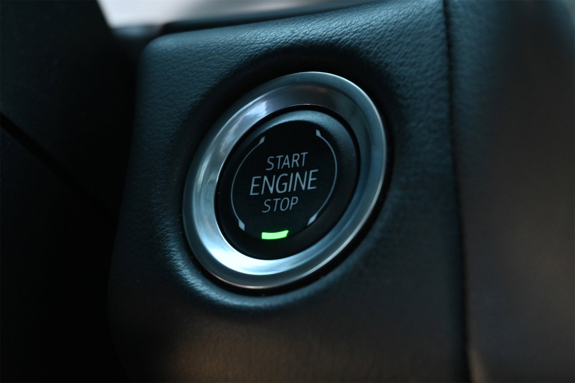 Used 2024 GMC Yukon SLT image 15