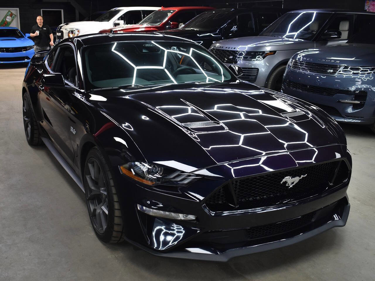 Used 2022 Ford Mustang GT RWD image 3