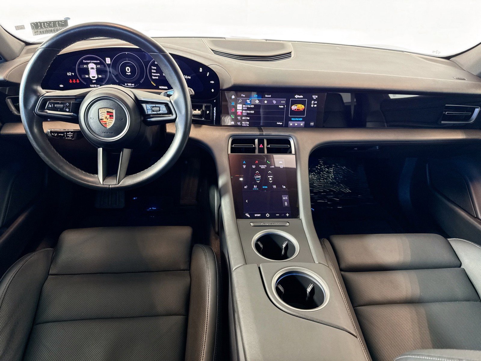 Certified 2023 Porsche Taycan 4S image 19