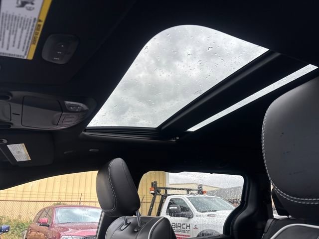 New 2026 Chrysler Pacifica Limited w/ S Appearance Package image 28