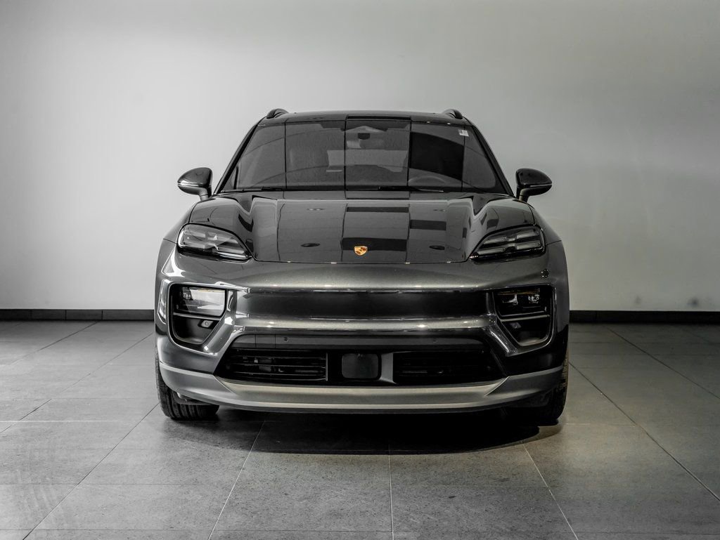Certified 2024 Porsche Macan 4 Electric AWD/4WD image 10