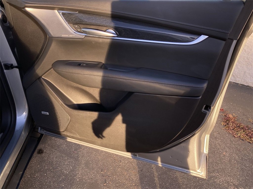 Certified 2025 Cadillac XT5 Premium Luxury image 39
