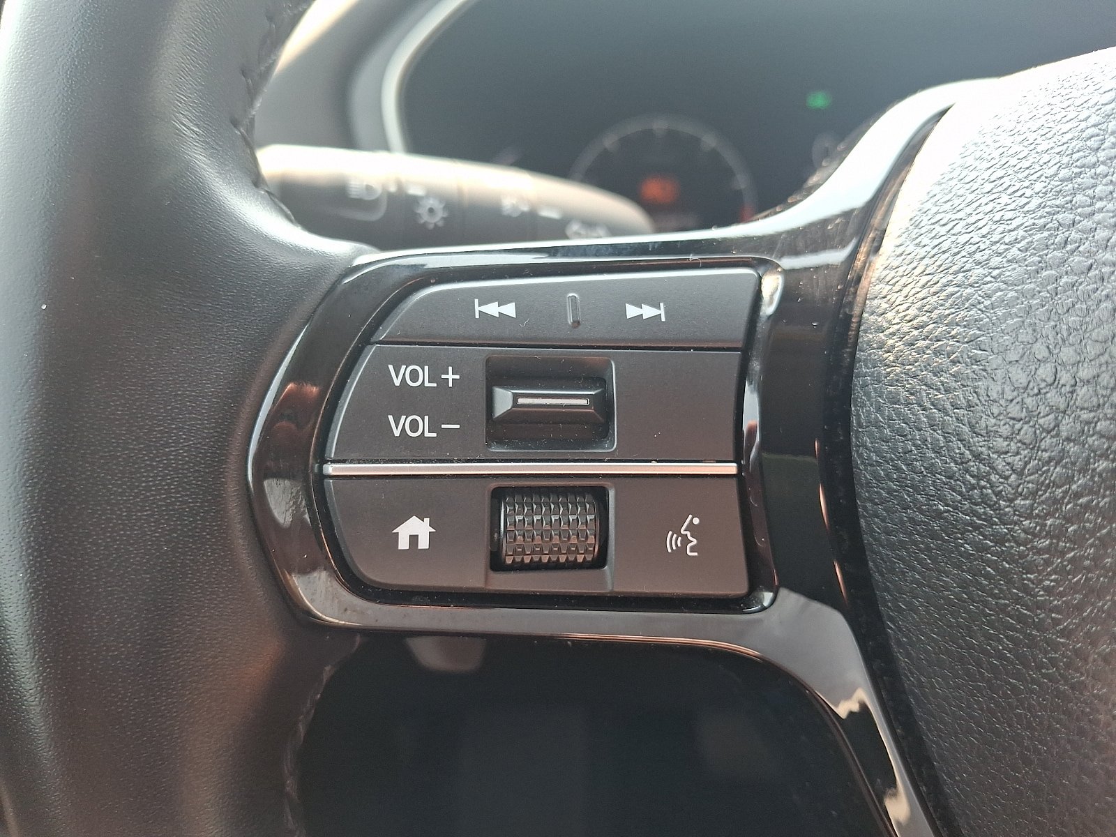 Used 2023 Honda Pilot Touring image 19
