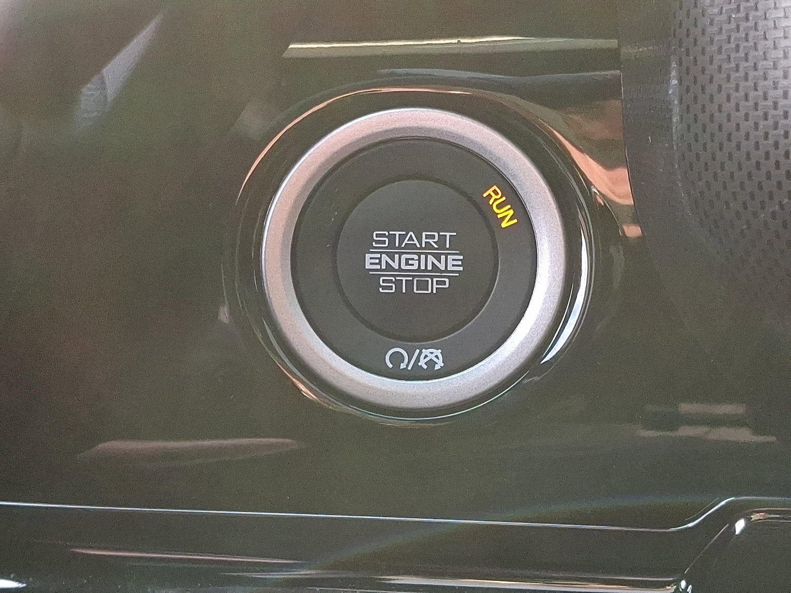 Used 2026 RAM 2500 Limited image 25