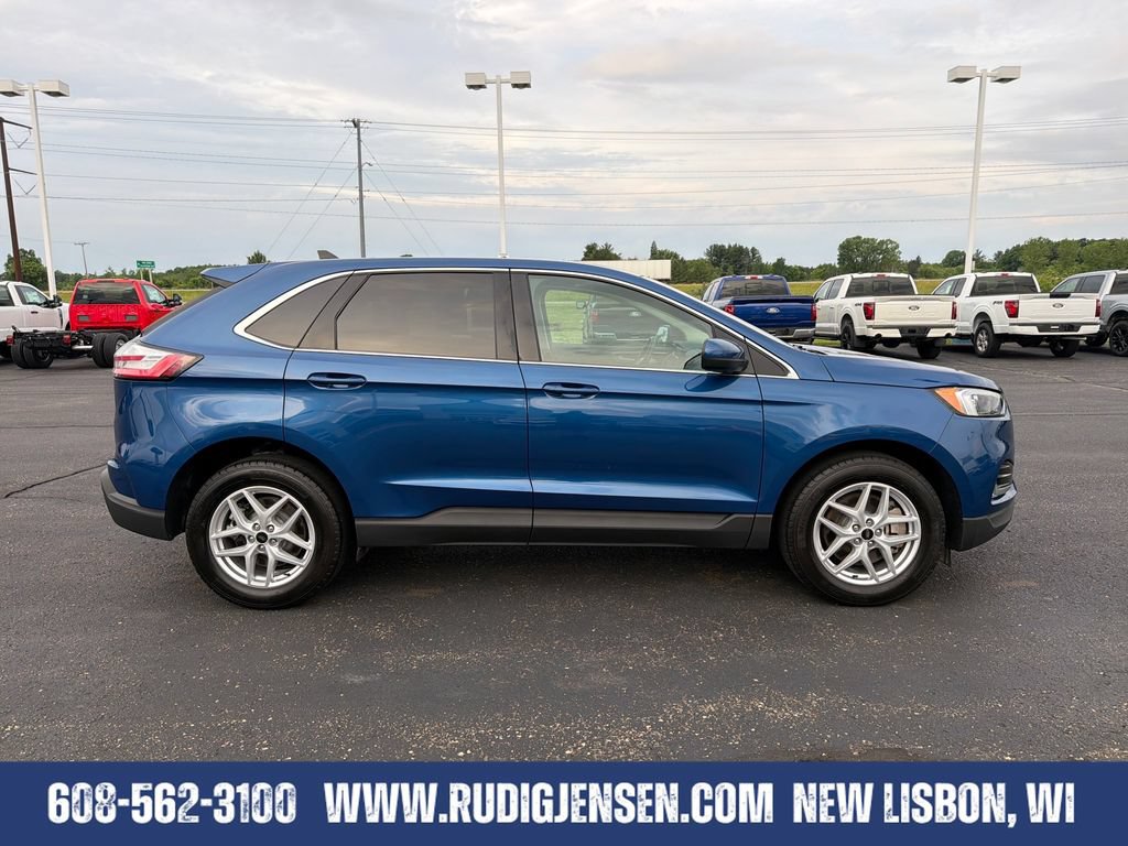 Used 2024 Ford Edge SEL w/ Convenience Package AWD/4WD image 6