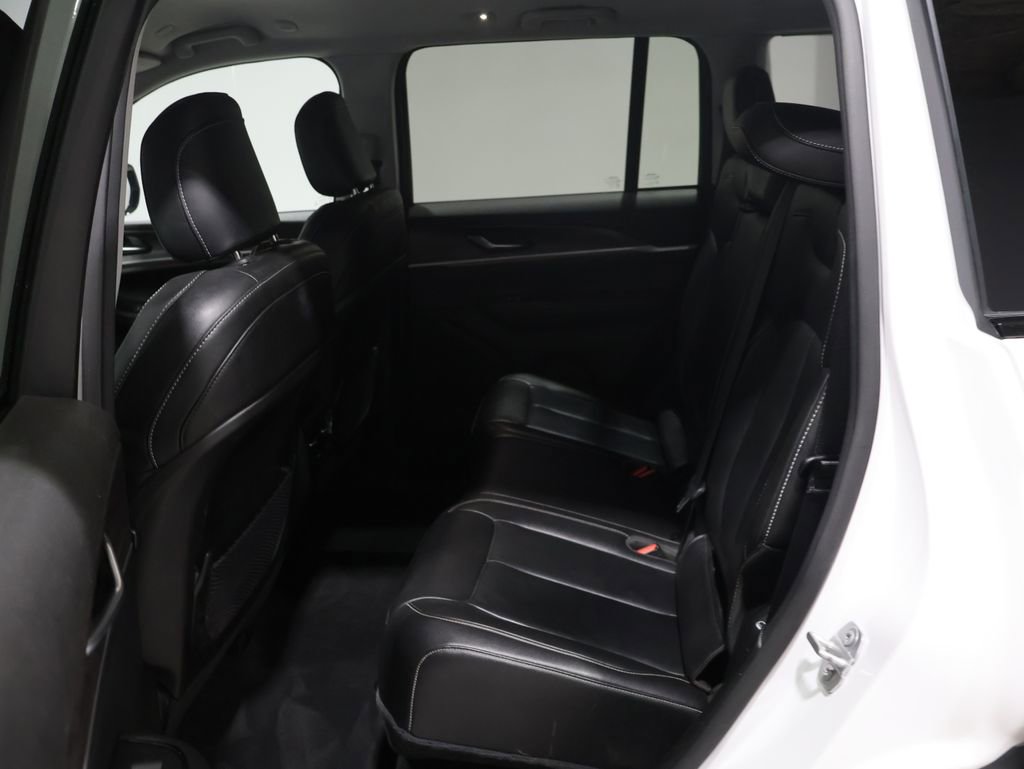 Certified 2023 Jeep Grand Cherokee Limited image 19