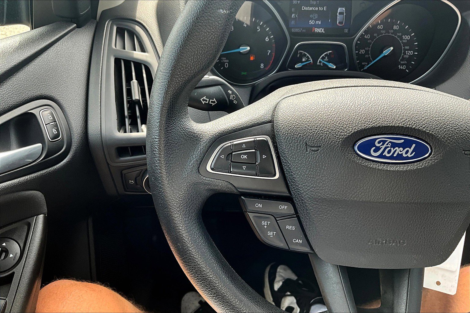 Used 2018 Ford Focus SE FWD image 22