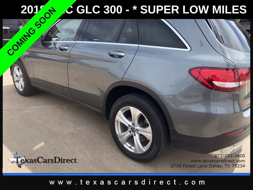 Used 2018 Mercedes-Benz GLC 300 image 2