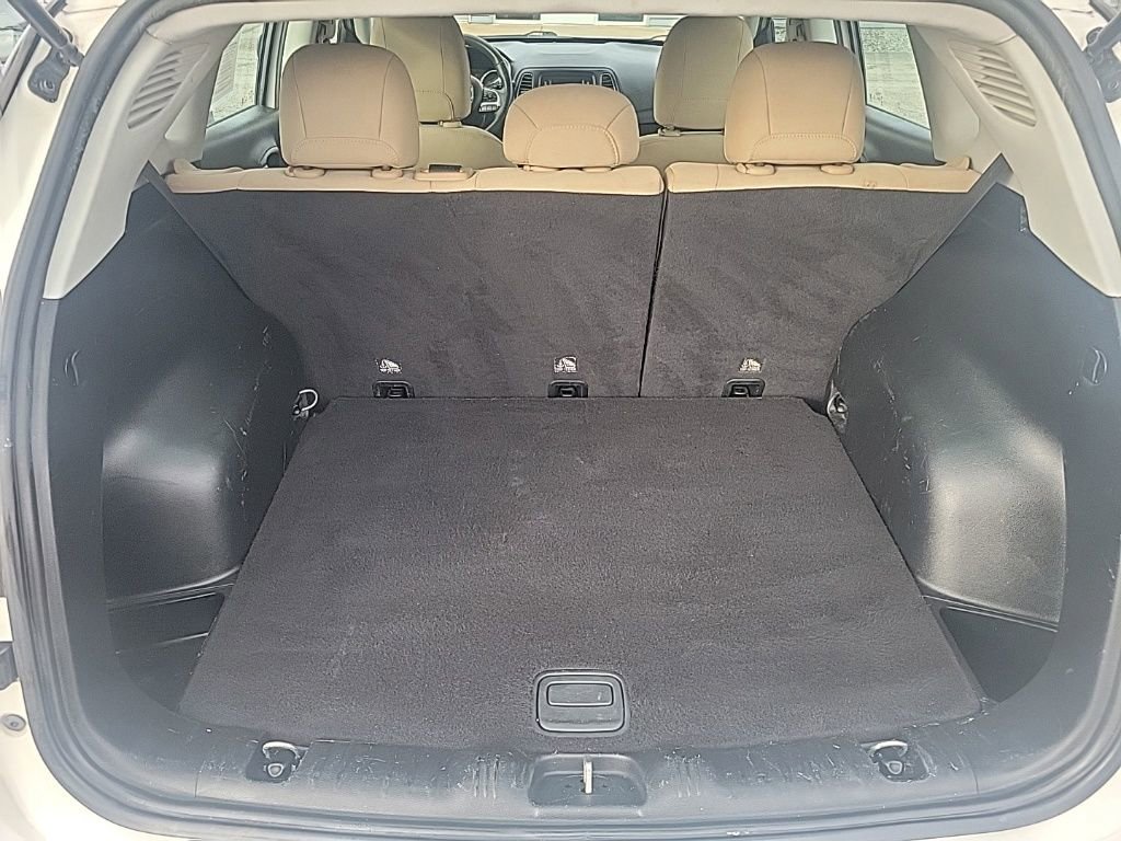 Used 2018 Jeep Compass Sport image 9