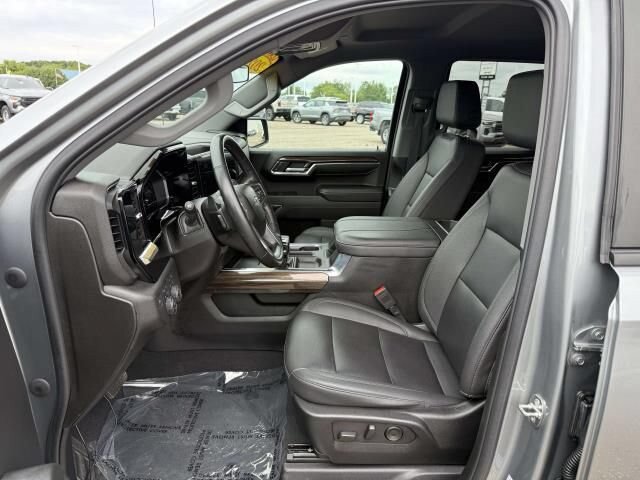 Used 2024 Chevrolet Silverado 1500 RST w/ RST All Star Premium Package AWD/4WD image 11