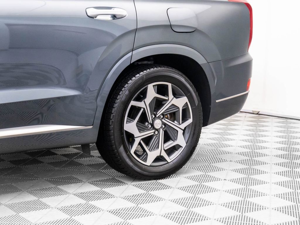 Used 2022 Hyundai Palisade Calligraphy w/ Cargo Package image 32