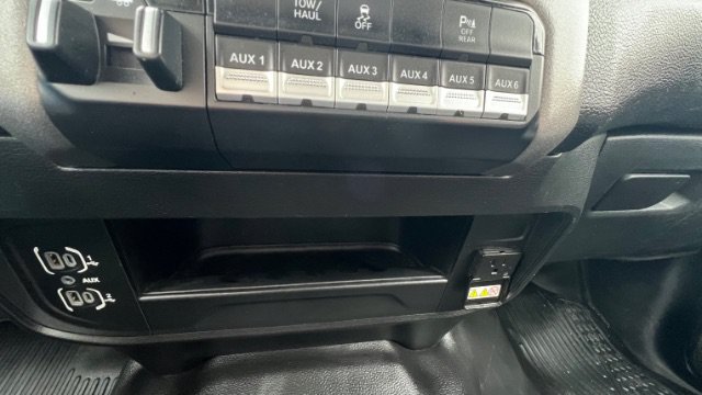 Used 2022 RAM 2500 Tradesman AWD/4WD image 17