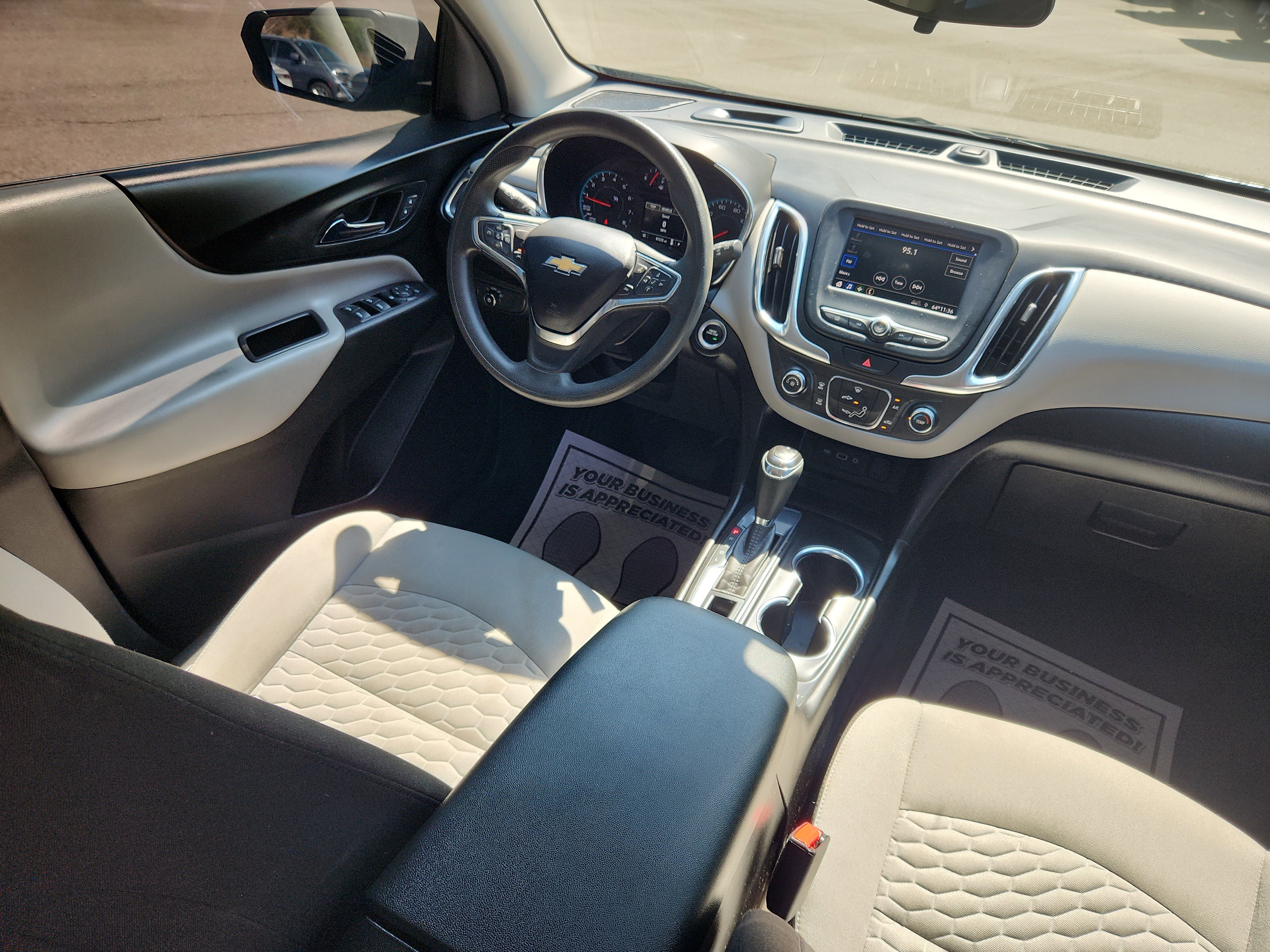 Used 2021 Chevrolet Equinox LS w/ LS Convenience Package FWD image 41