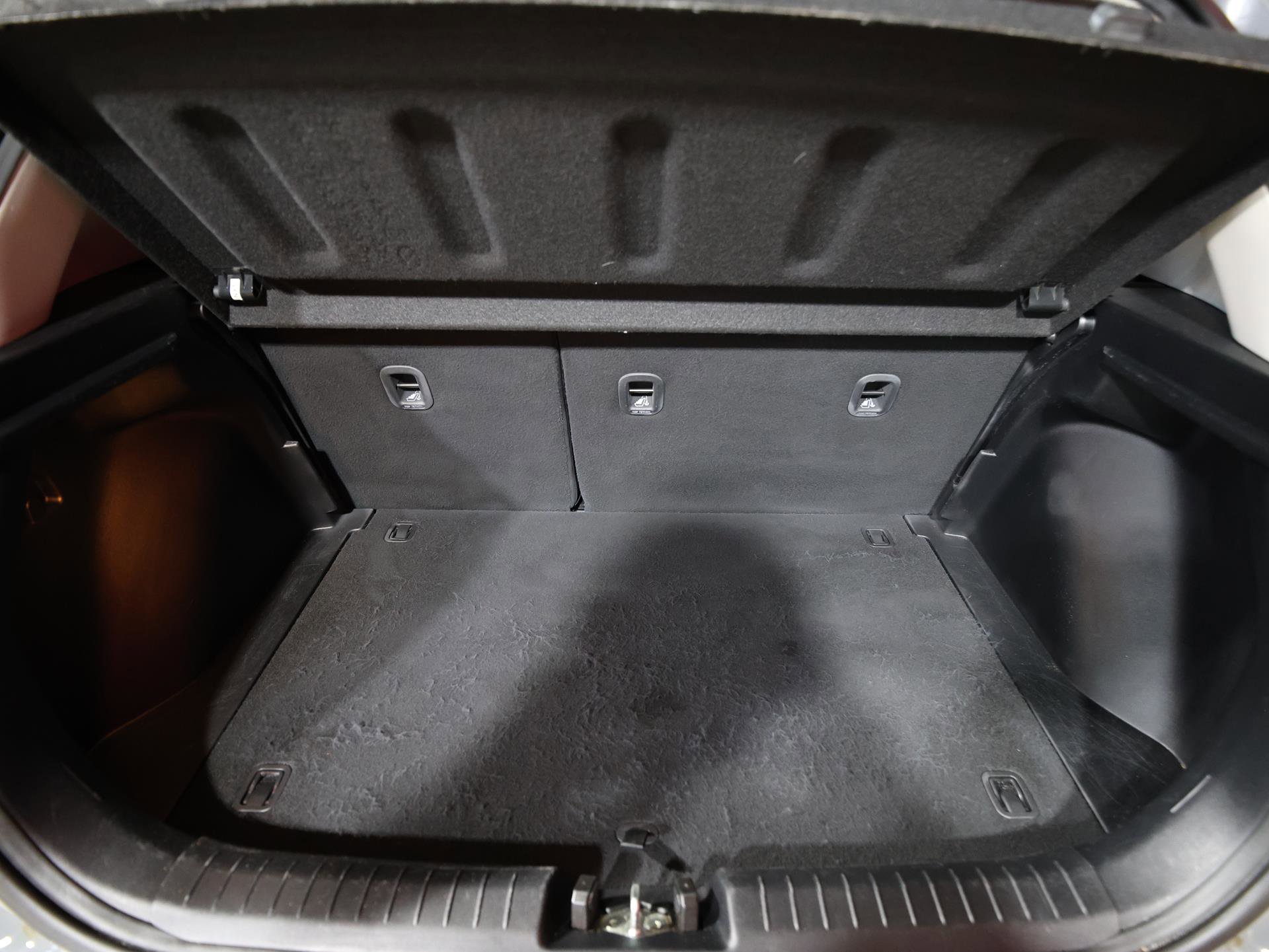 Used 2020 Hyundai Venue SEL w/ Convenience Package image 25