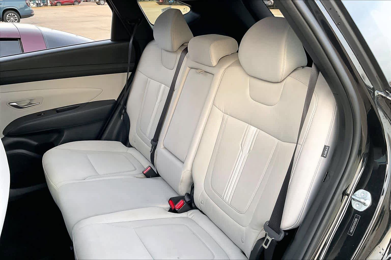 Used 2025 Hyundai Tucson SEL FWD image 20