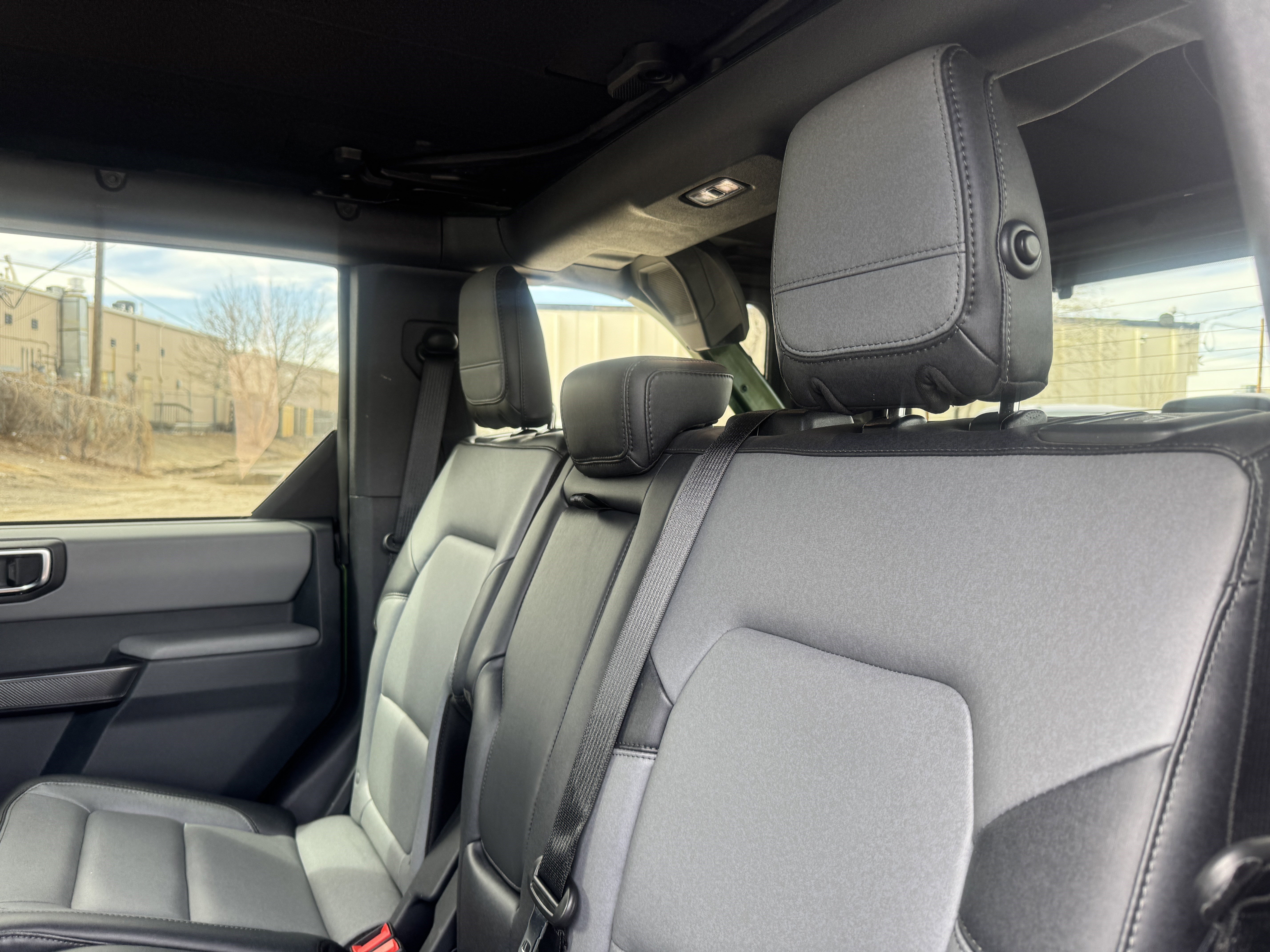 Used 2024 Ford Bronco Everglades image 14