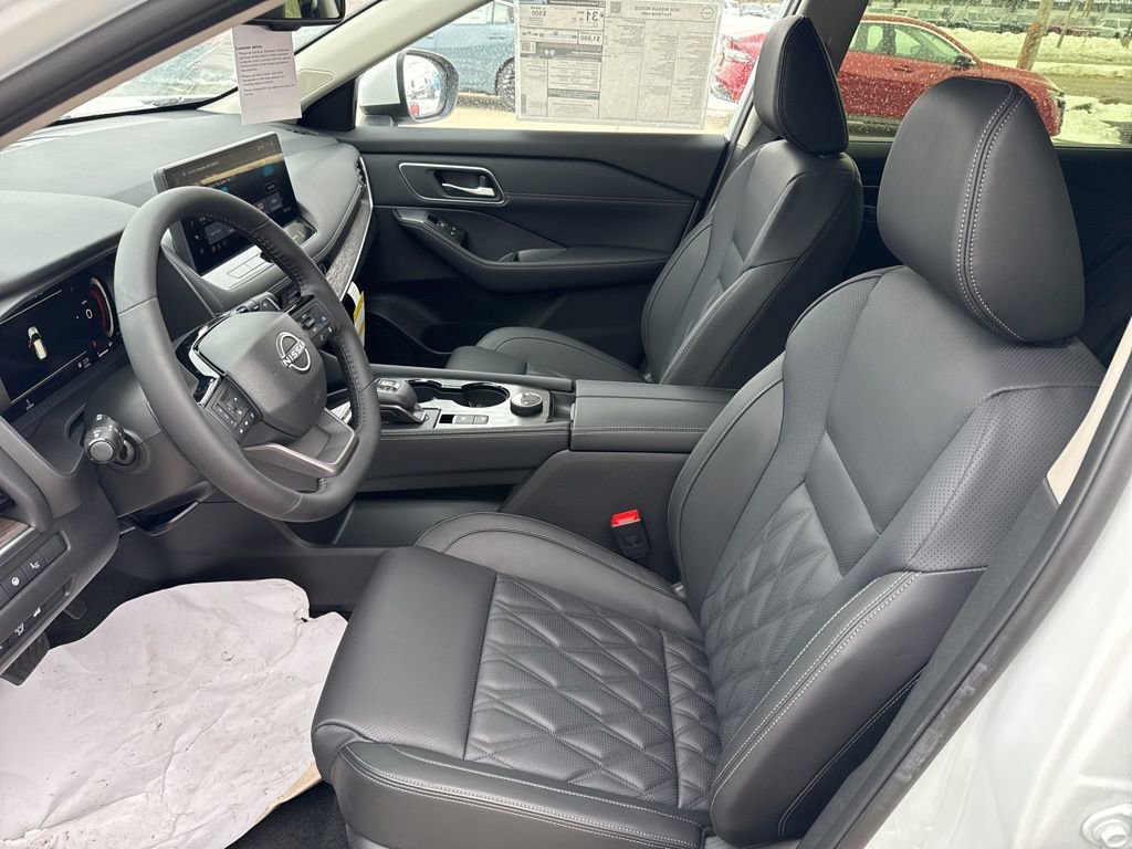 New 2026 Nissan Rogue Platinum w/ Platinum Premium Package image 12