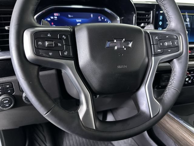 Used 2025 Chevrolet Silverado 1500 LT Trail Boss AWD/4WD image 11