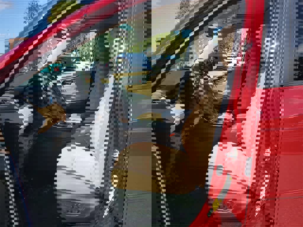 Used 2025 Toyota RAV4 XLE w/ Convenience Package image 22