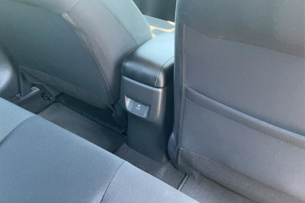 Used 2025 Nissan Versa SV w/ Trunk Package FWD image 22