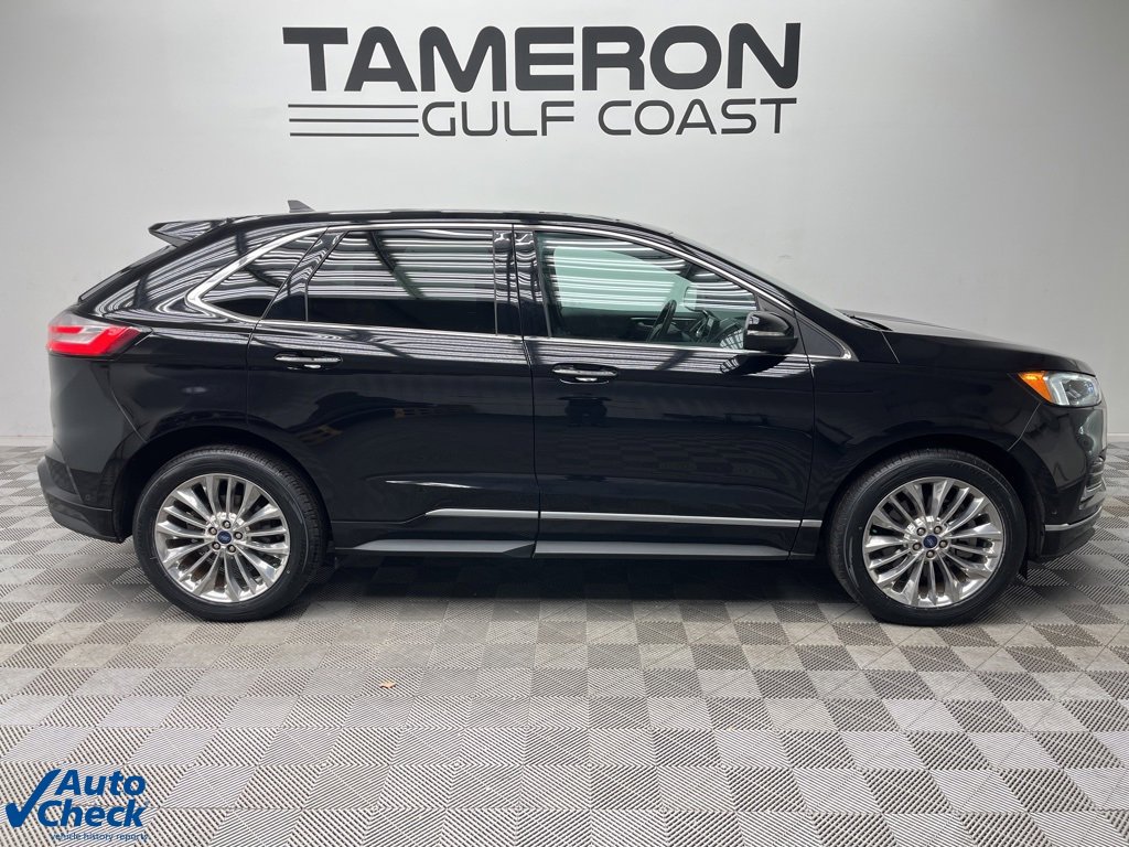 Used 2021 Ford Edge Titanium w/ Equipment Group 301A image 4