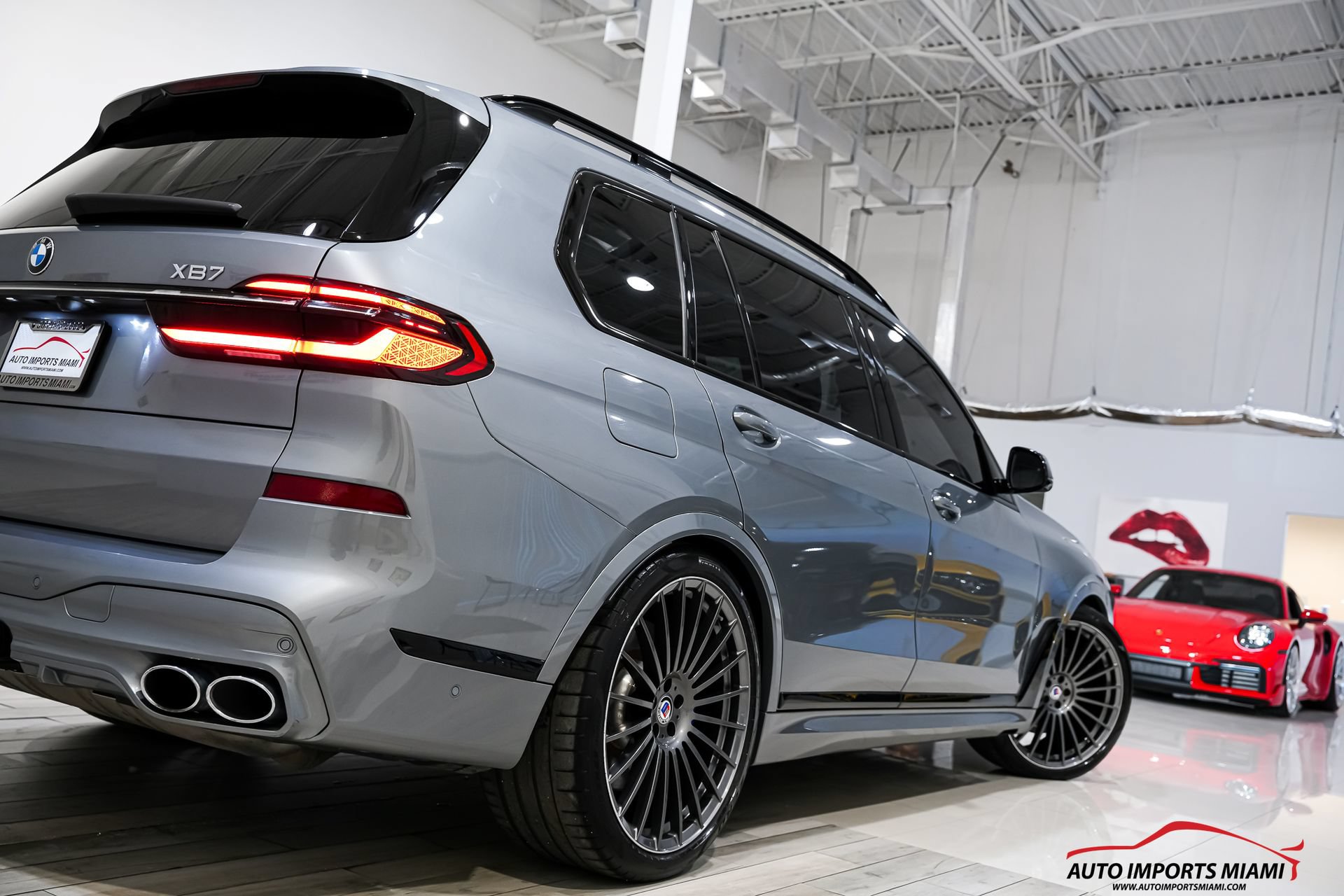 Used 2024 BMW ALPINA XB7 AWD/4WD image 38