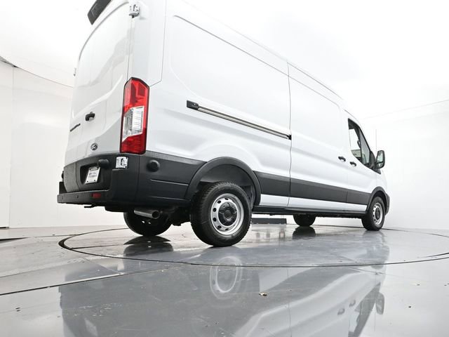 New 2026 Ford Transit 250 148 Medium Roof w/ Load Area Protection Package image 32