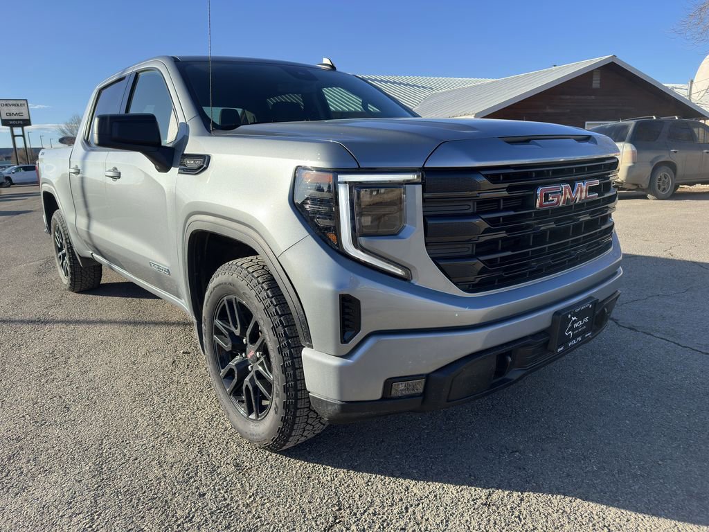 Used 2025 GMC Sierra 1500 Elevation