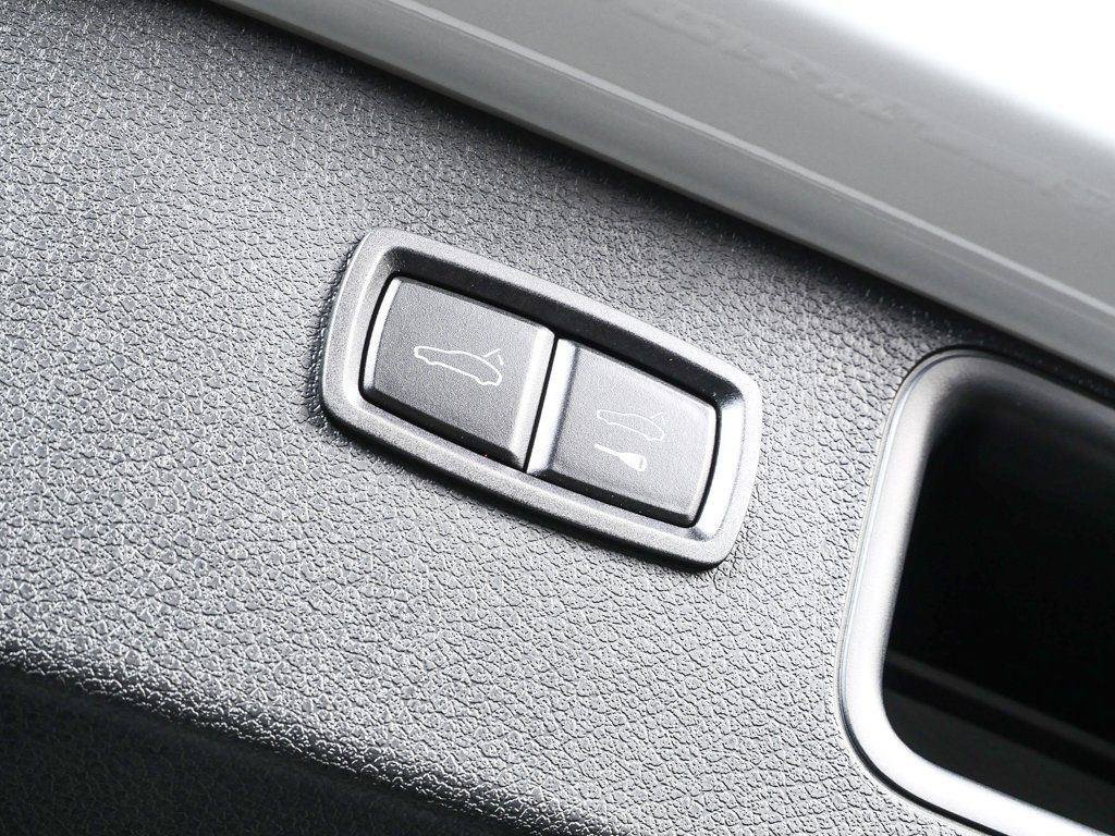 New 2026 Porsche Macan S AWD/4WD image 33