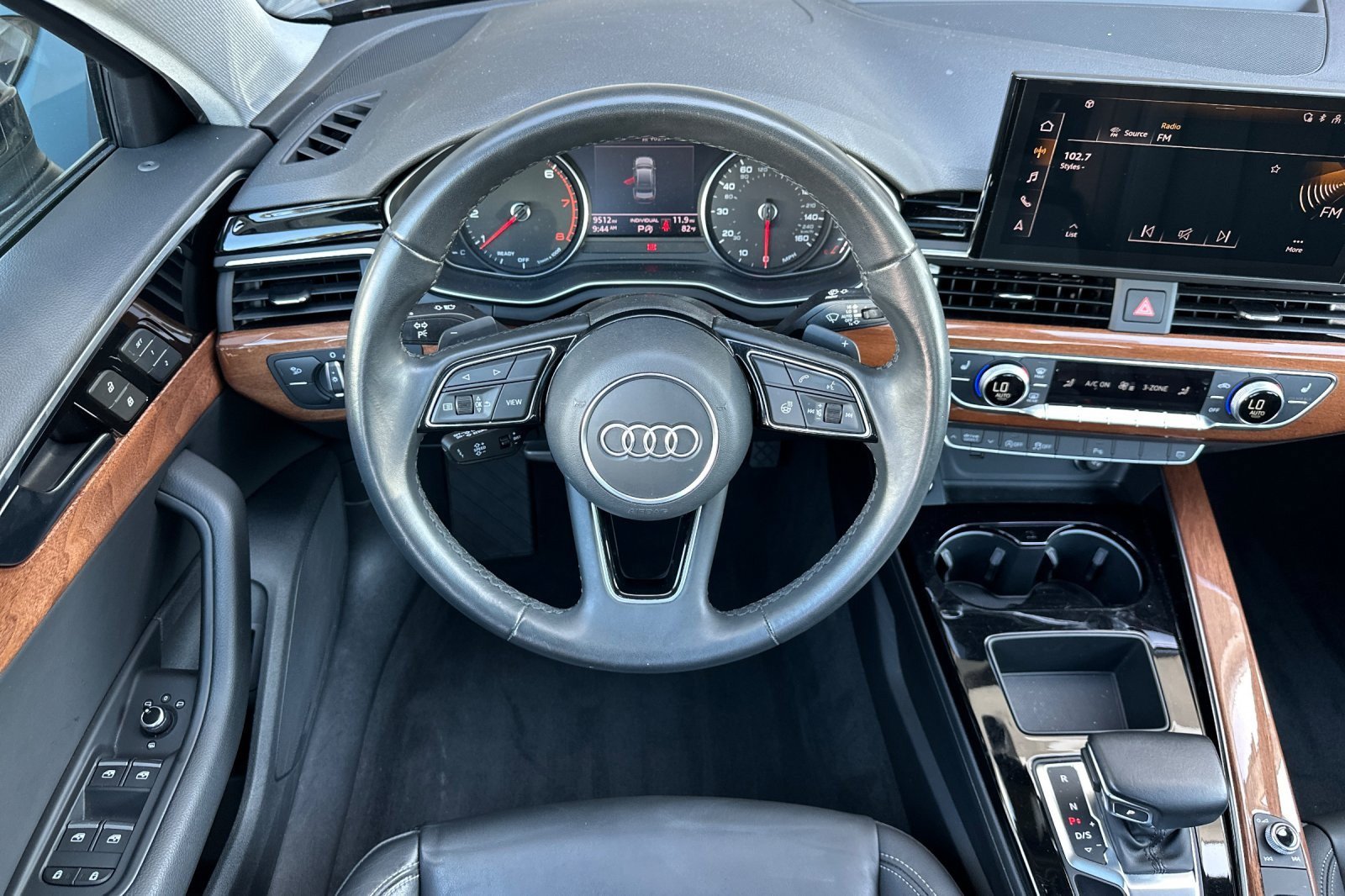 Used 2023 Audi A4 2.0T Premium w/ Convenience Package AWD/4WD image 13