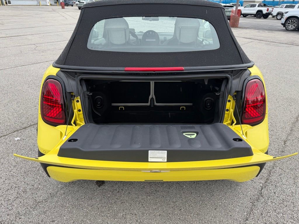 Used 2025 MINI Cooper S FWD image 8