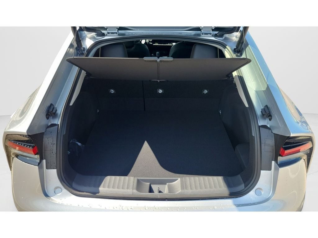 New 2026 Toyota Prius Limited FWD image 9