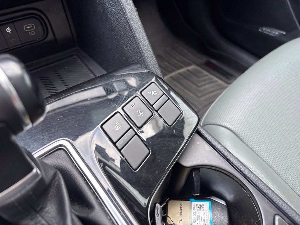 Used 2023 Kia Sportage X-Pro AWD/4WD image 17