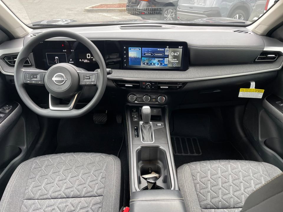 New 2025 Nissan Kicks SV w/ Illumination Package image 12