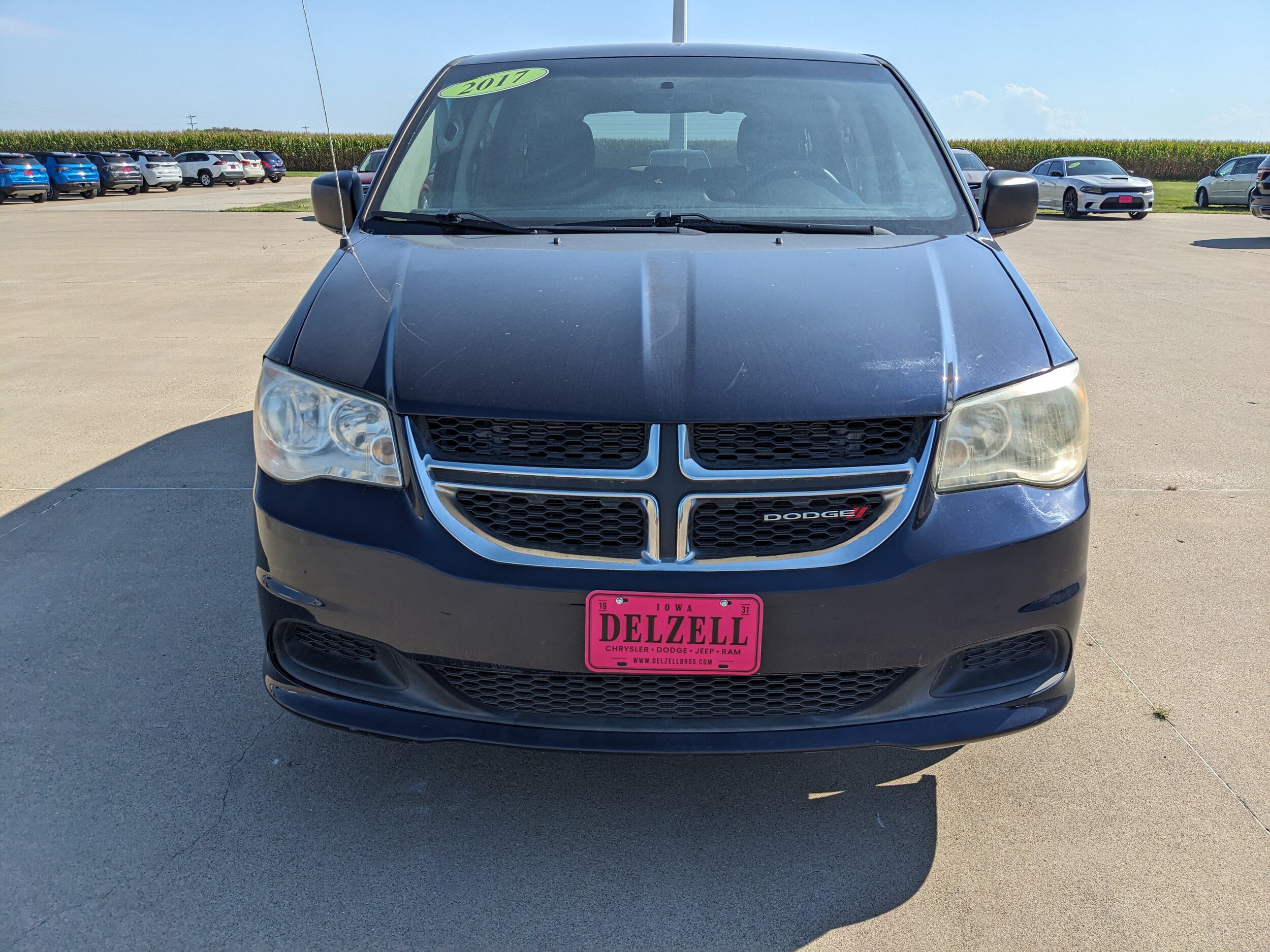 Used 2017 Dodge Grand Caravan SE w/ Power Window Group FWD image 3