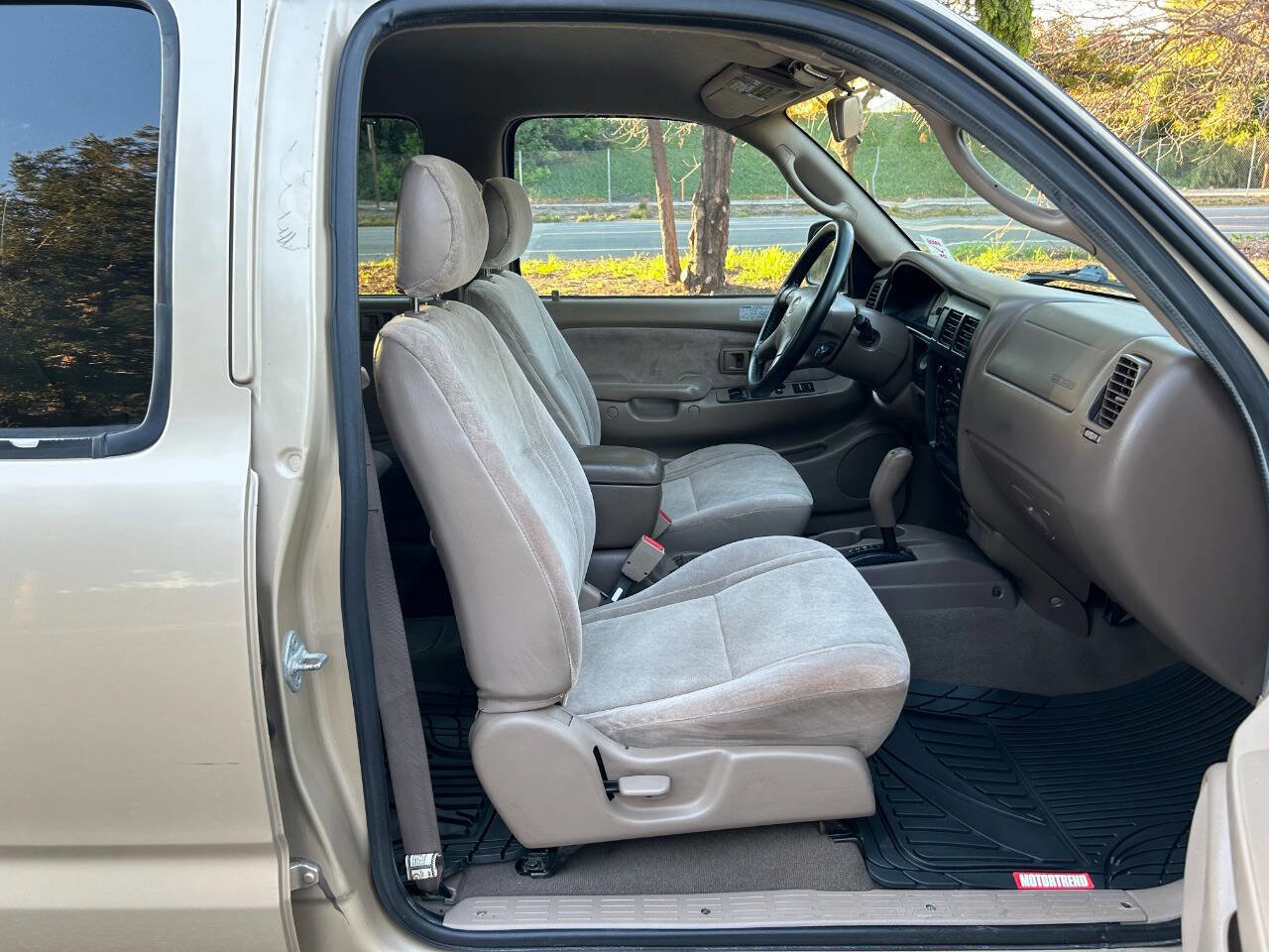 Used 2003 Toyota Tacoma PreRunner image 30