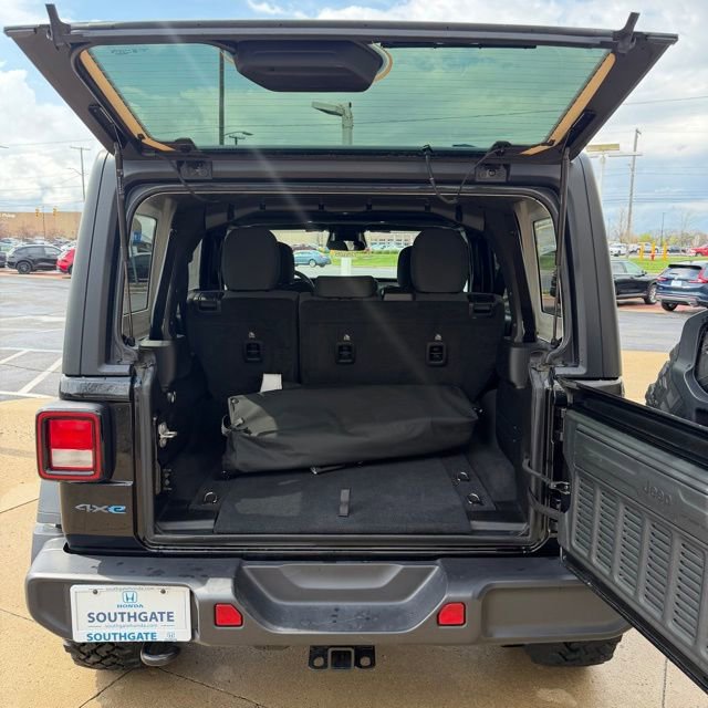 Used 2025 Jeep Wrangler Unlimited Sport S 4xe AWD/4WD image 13