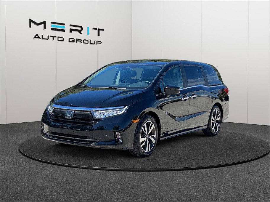 Used 2023 Honda Odyssey Touring image 4