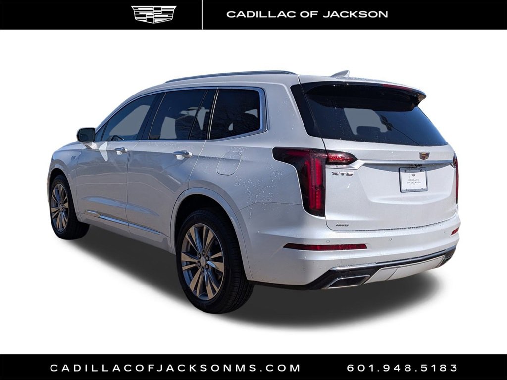 Certified 2023 Cadillac XT6 Premium Luxury image 7