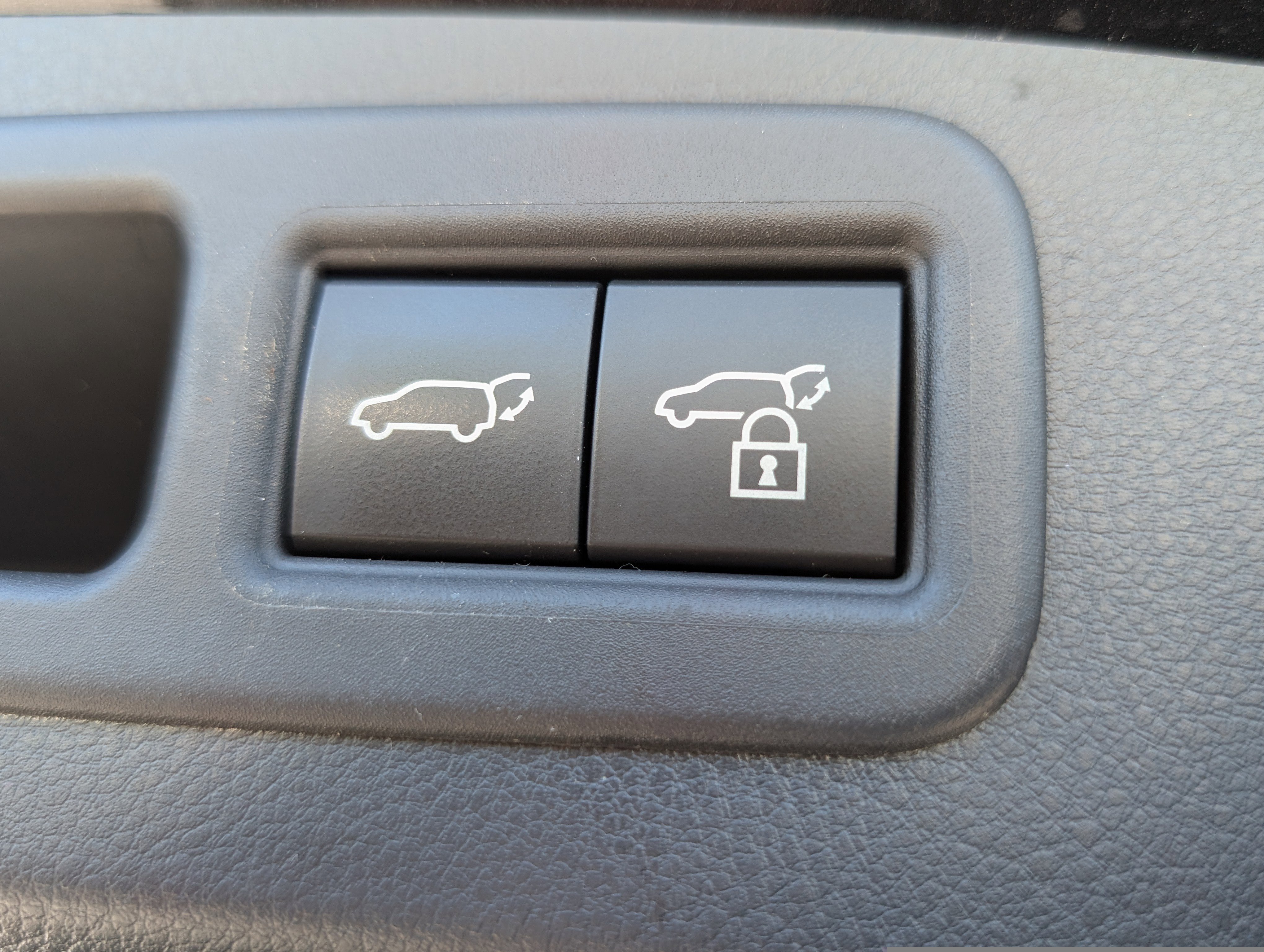 Used 2025 Lexus RX 350 Premium w/ Accessory Package (Z1) AWD/4WD image 14