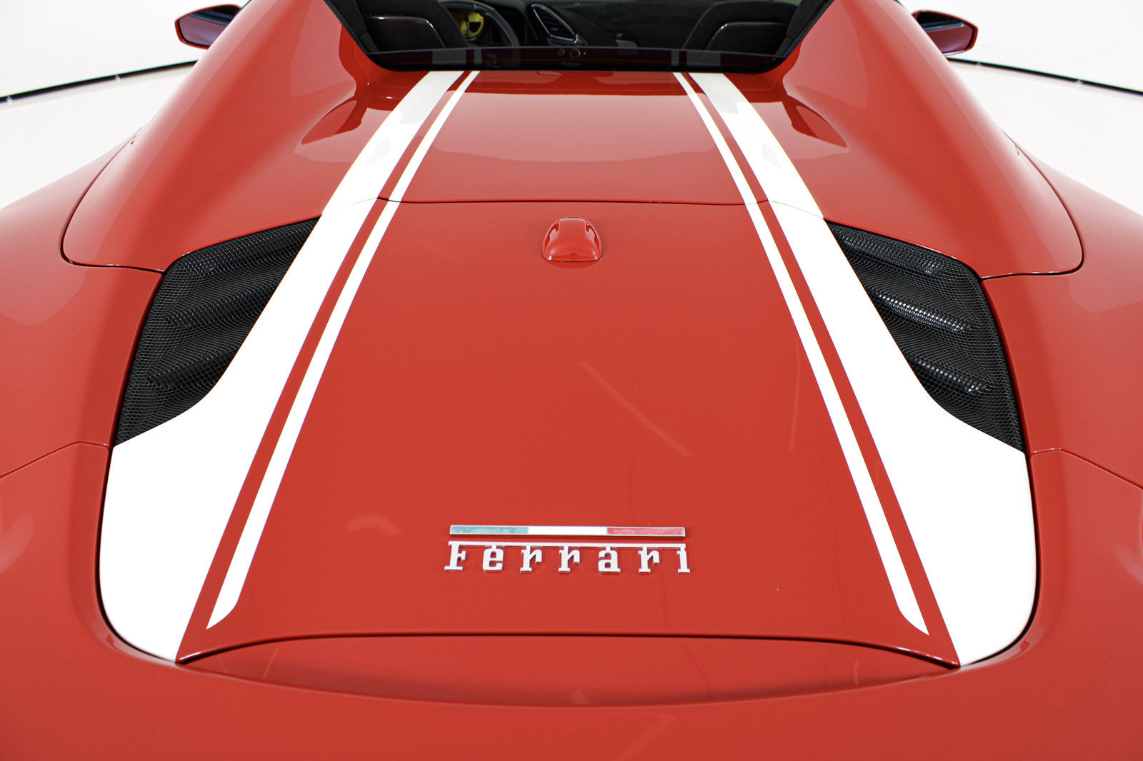 Certified 2019 Ferrari 488 Pista Spider RWD image 55
