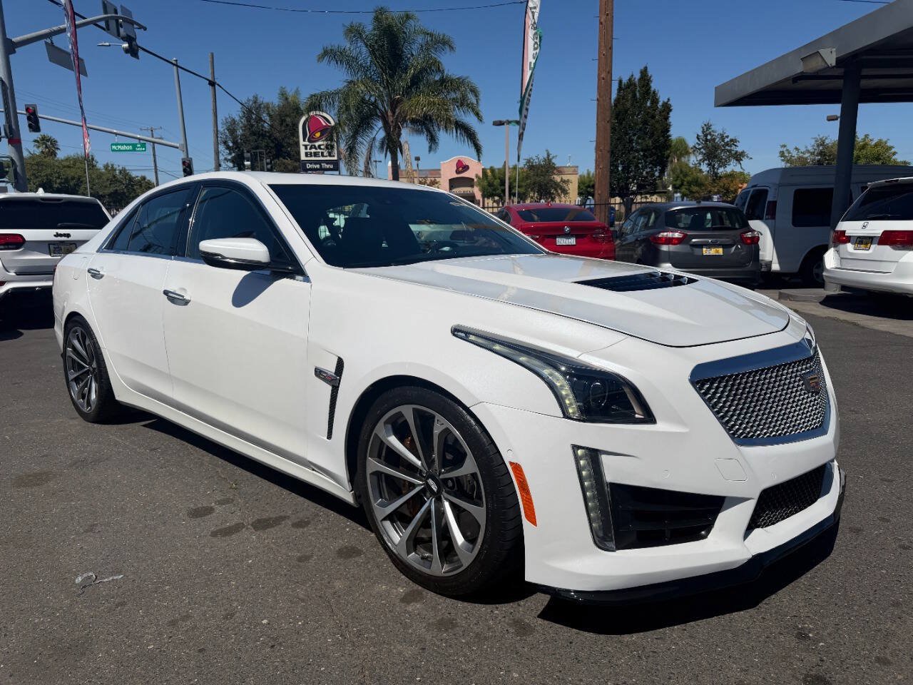 Used 2016 Cadillac CTS V w/ Luxury Package RWD image 2