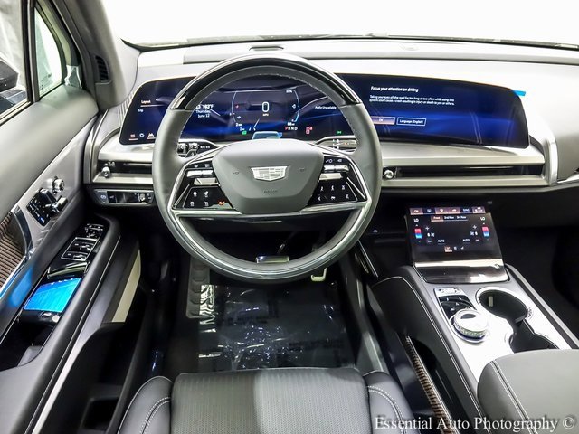 New 2026 Cadillac Vistiq Luxury w/ LPO, Floor Liner Package image 12