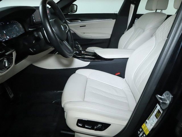 Certified 2023 BMW 540i xDrive w/ Executive Package image 19